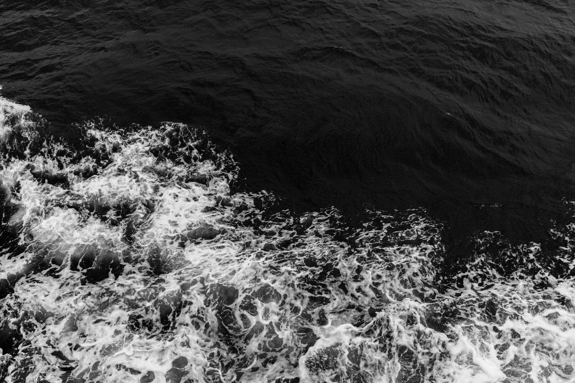 Abstract 28641320 Ivan Guzman 1880x1253 wallpaper